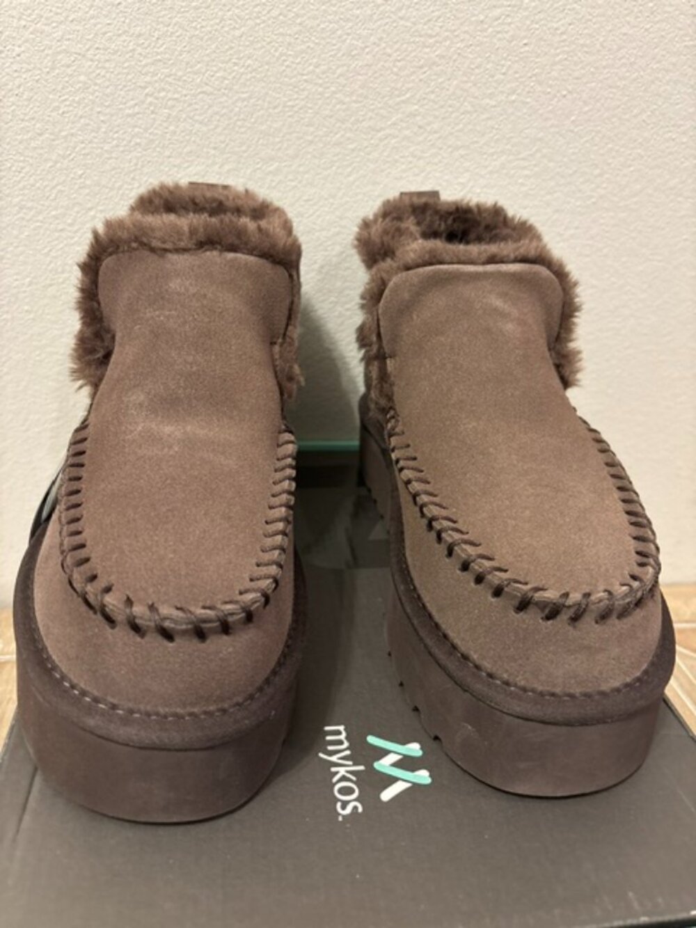 Mykos Suede Platform Winter Boots - Britt